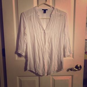 3/4 sleeve button down.